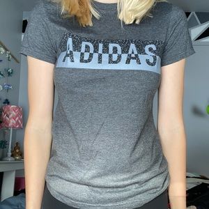 Adidas T-shirt